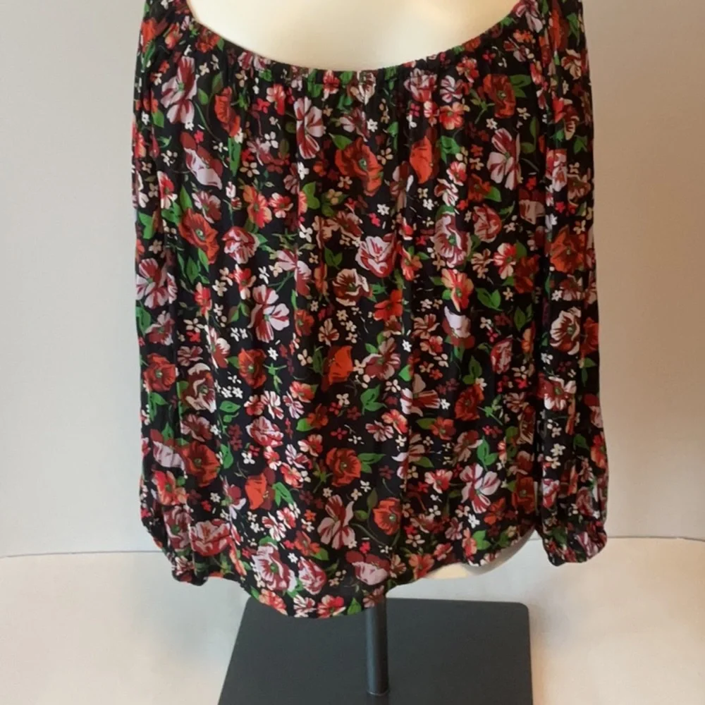 Zara Black Floral Off-Shoulder Top - Picture 8 of 11